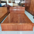 Giường ngủ gỗ hương đá nan đục