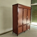 Tủ nhôm 3 buồng vân gỗ