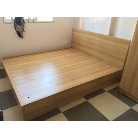 Giường CN vàng trơn