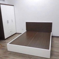 Giường óc chó vai trắng