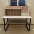 Bàn học chân sắt cánh mở