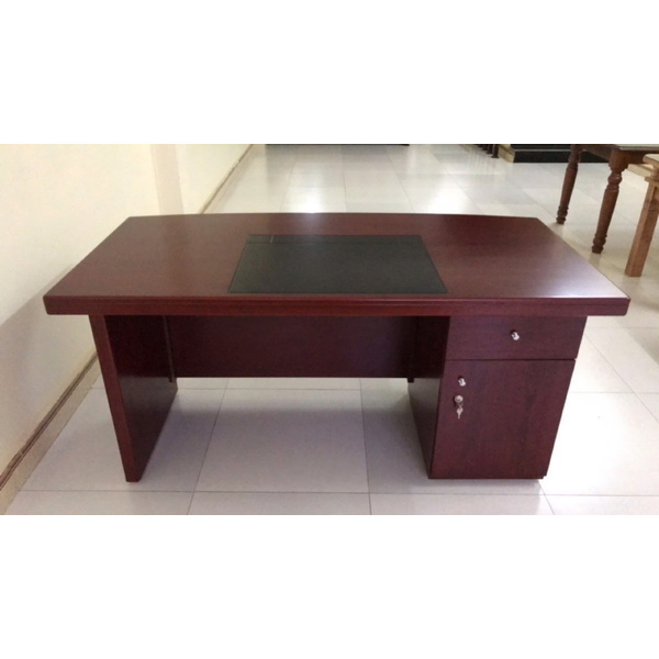 Bàn giám đốc 1m4